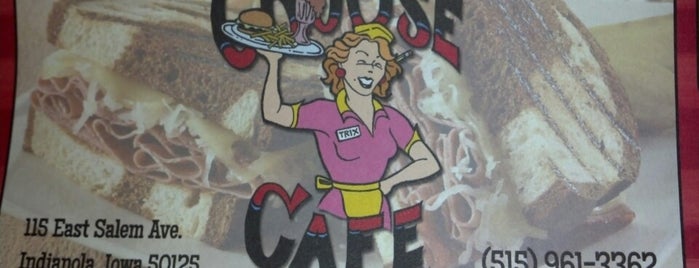 Crouse Cafe is one of Lieux qui ont plu à Virginia.