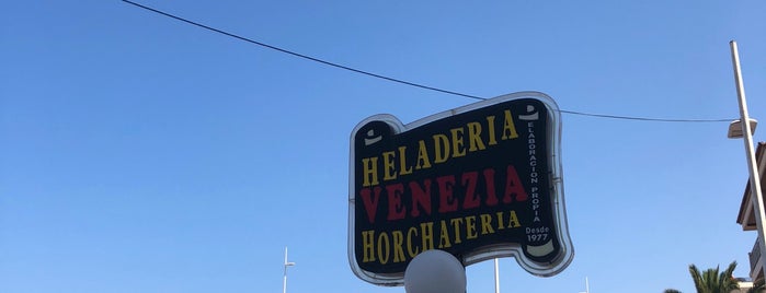 Heladeria Venecia is one of Nikitos : понравившиеся места.