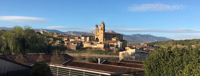 Iglesia de San Andres is one of Lieux qui ont plu à Dani.