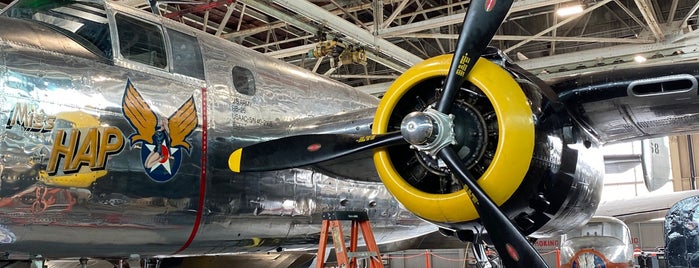 American Airpower Museum is one of Indoor adventures.