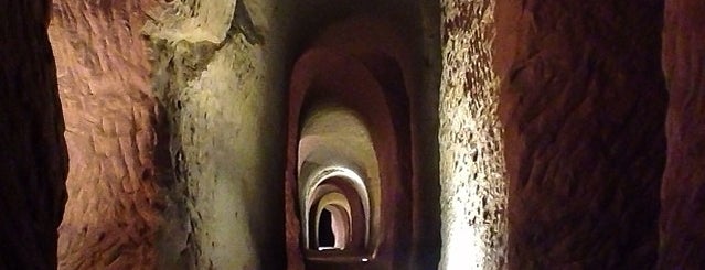 Grotte Di Osimo is one of BREAKS Train/Car.