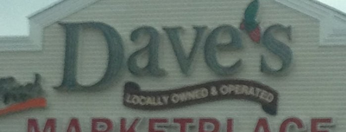 Dave's Marketplace is one of Lieux qui ont plu à Cynthia.