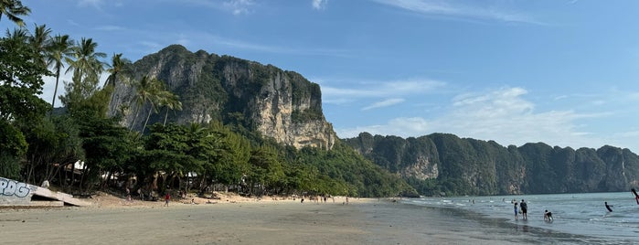 Railay Beach East is one of Abroad staff 2.0 🎟.