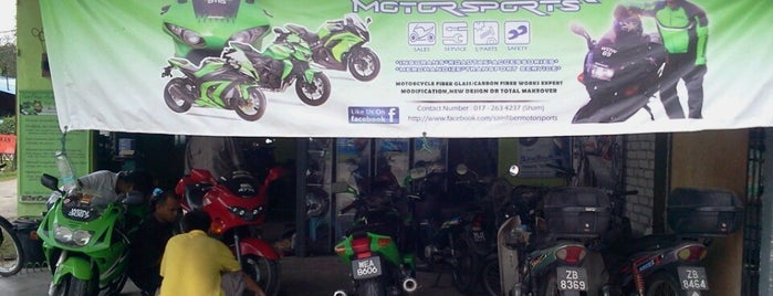 SAMFIBER MOTORSPORT is one of Locais curtidos por ꌅꁲꉣꂑꌚꁴꁲ꒒.