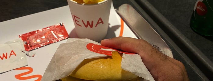 Dewa Burger is one of الأحساء.