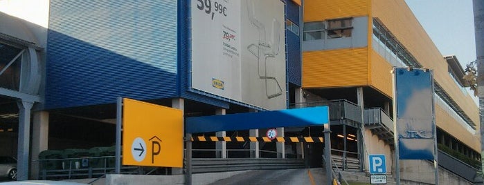 IKEA is one of Lieux qui ont plu à Jose Antonio.