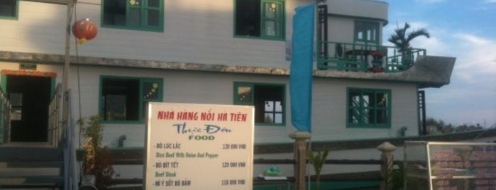 Ha Tien Floating Restaurant is one of АЕЕЕ.