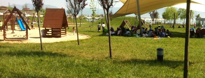 Seka Park 2. Etap is one of Burcin GNG'ın Beğendiği Mekanlar.