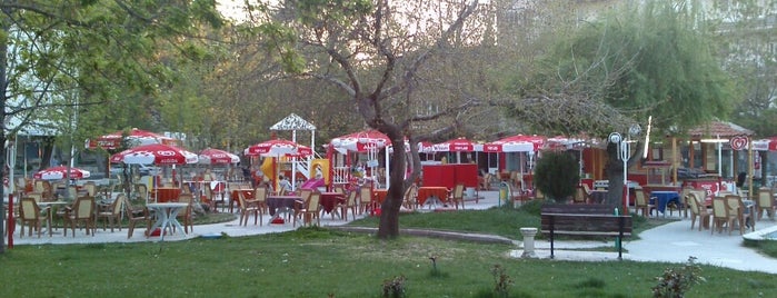 Çivril Çarşı is one of Lugares favoritos de B.