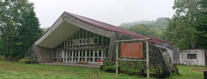 Kanashibetsu Romanza is one of Tempat yang Disimpan Sigeki.