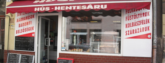 Hús és Hentesáru is one of the butchers.
