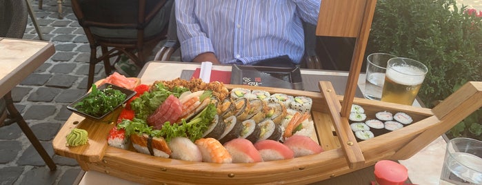 Uzume Sushi Bar is one of Sushi 🍙🍚🍤🍜.