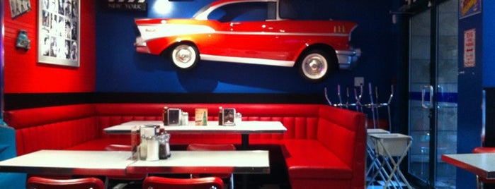 Sunshine Diner is one of Diners in Vancouver Worth Checking Out.