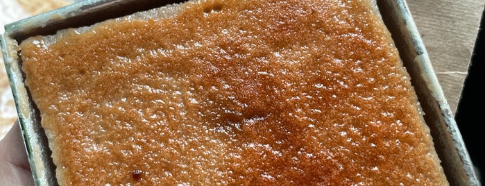 แม่บุญล้น is one of ☕️🎂🌭 Bakery, Café, Snacks & Desserts 🌭🎂☕️.