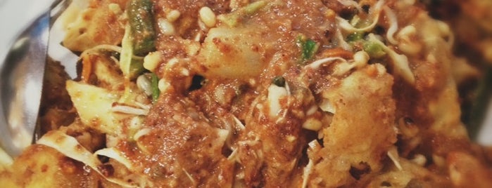 Lotek & Gado-Gado Colombo Bu Bagyo is one of Jogja Food.