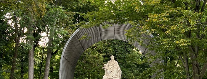 Laufrunde Tiergarten is one of Best sport places in Berlin.