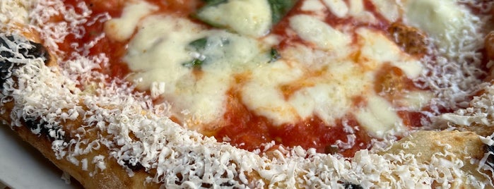 Gino Sorbillo  - Pizza Gourmand is one of Eurotrip.