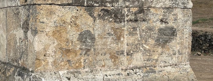 Hierapolis is one of S.: сохраненные места.