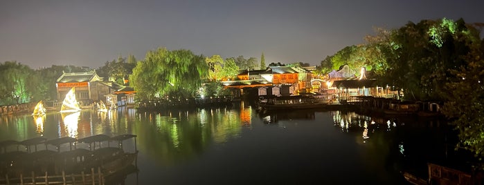 Wuzhen Water Town is one of Shanghai.