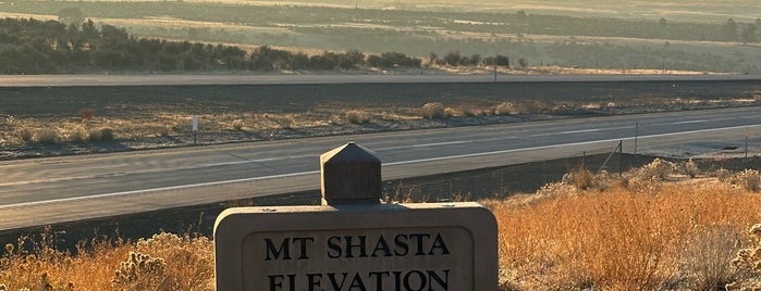 Shasta Valley Vista Point is one of Seattle family trip.
