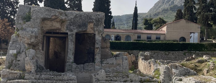 Museo Archeologico dell'Antica Corinto is one of Peloponnes / Griechenland.