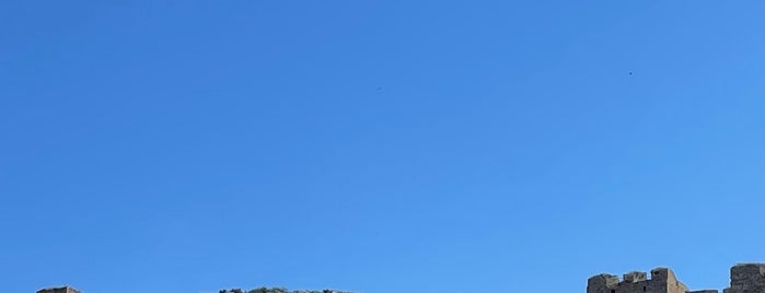 Castle of Acrocorinth is one of K. 님이 좋아한 장소.
