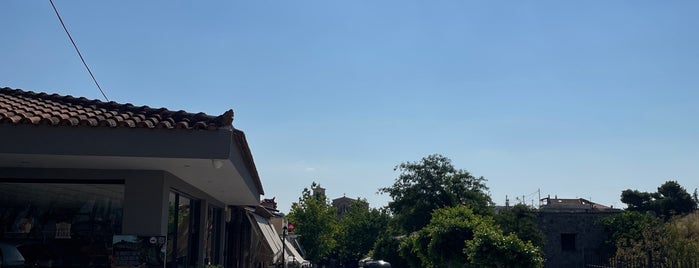 Ancient Corinth is one of Vincent'in Beğendiği Mekanlar.