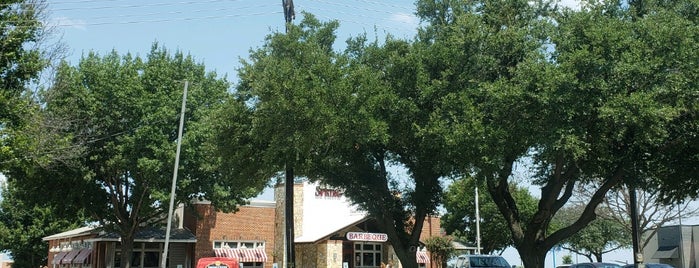 Spring Creek Barbeque is one of BBQ.