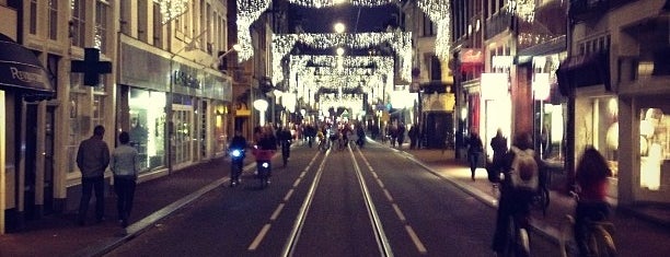 Utrechtsestraat is one of Hallo, Amsterdam!.