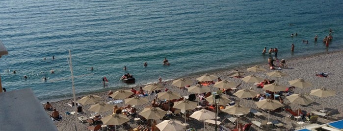 Mantas Hotel is one of Loutraki Hotels.