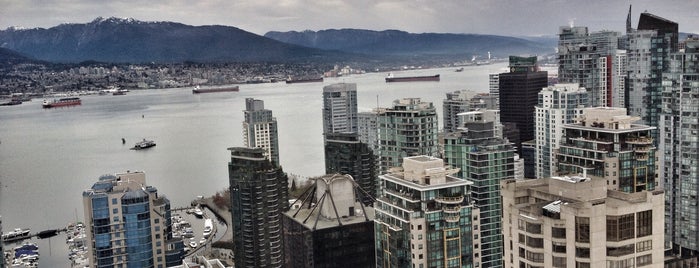 Cloud 9 Restaurant is one of Bons plans Vancouver.