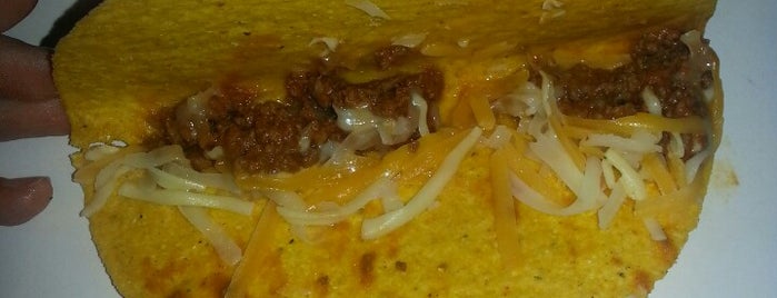 Taco Bell is one of Locais curtidos por Jennifer.