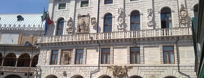 Palazzo Moroni is one of Events in Padova.