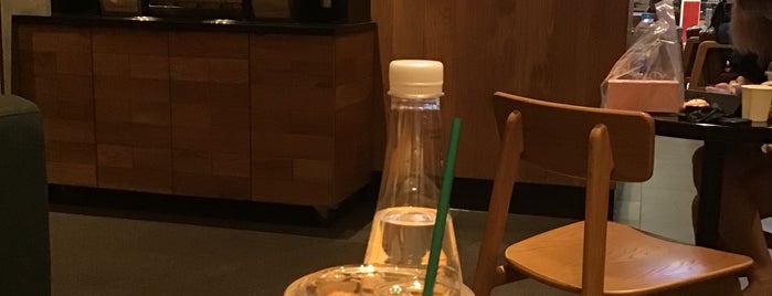 สตาร์บัคส์ is one of Starbucks Thailand -Bangkok.