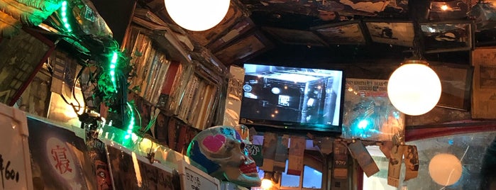 下北沢 Bar キネマ倶楽部 is one of 行きたい飲食店inTOKYO.