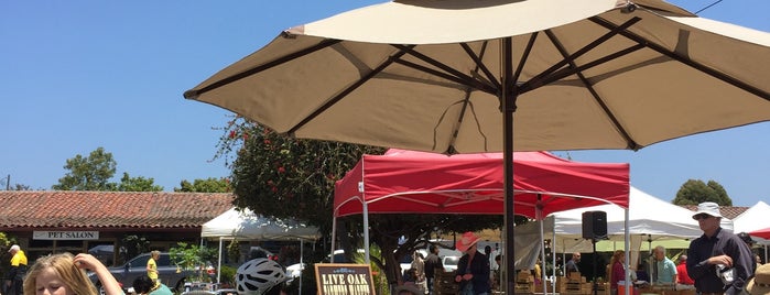 Live Oak Farmer's Market is one of Santa Cruz.