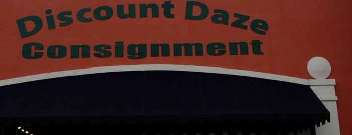 Discount Daze Consignment is one of Owl'un Beğendiği Mekanlar.