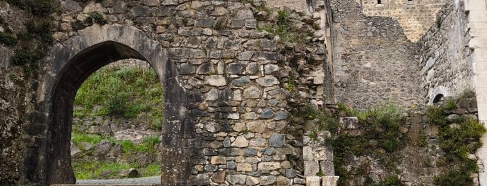 Castelo de Leiria is one of Portugal 2023.