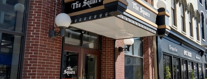 Victorian Square is one of Lexington Landmarks.