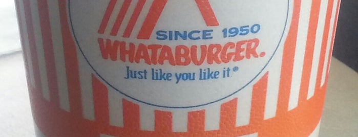 Whataburger is one of Michelleさんのお気に入りスポット.