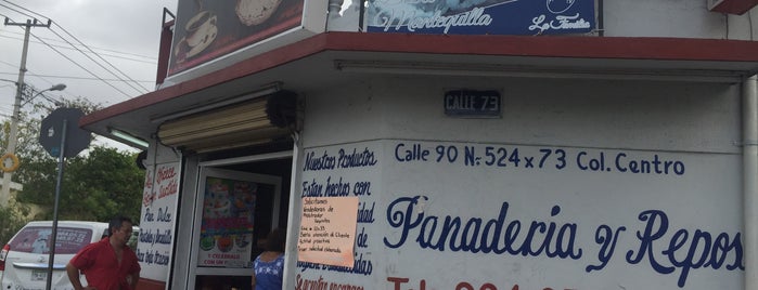 Panaderia La familia is one of Lugares guardados de ElJohNyCe.