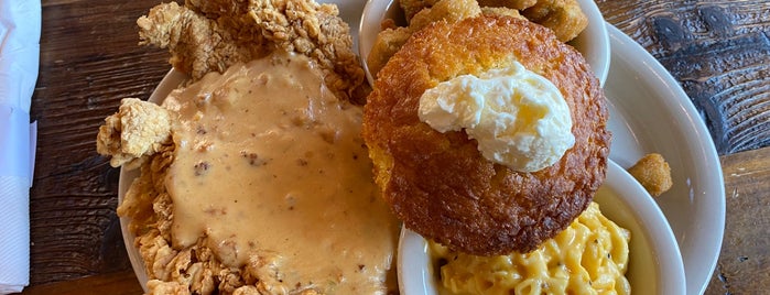 Lo-Lo's Chicken & Waffles is one of To Do.