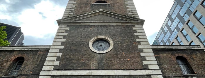St Botolph's is one of London: best of British culture and history.