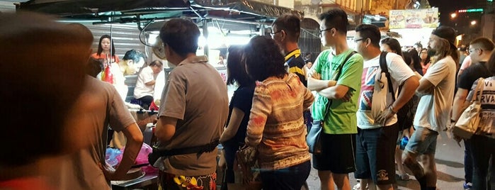 Chulia St. Night Hawker Stalls is one of Penang Shortlist.