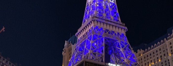 Eiffel Tower Restaurant is one of Dinner with Tara.