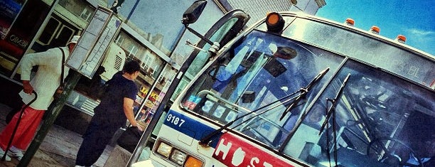 MTA Bus -  Q30 Q31 Q36 Q77 is one of Tempat yang Disukai Chickie.