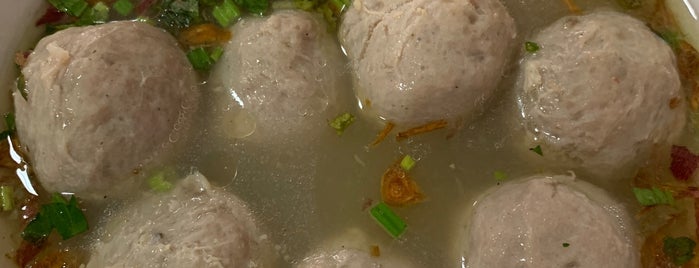 Bakso Jawir is one of Richard's Favorite Food Spot.