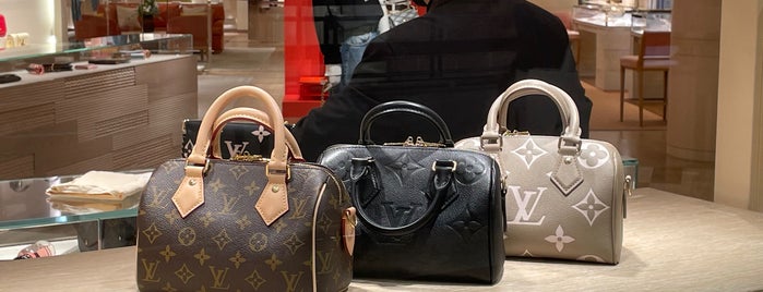 Louis Vuitton is one of Fave shop.