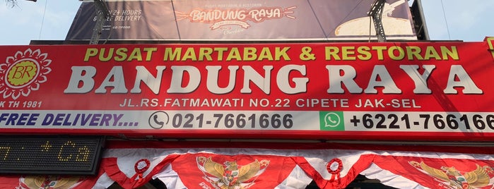 Martabak Bandung Raya is one of Local Food JABOTABEK.