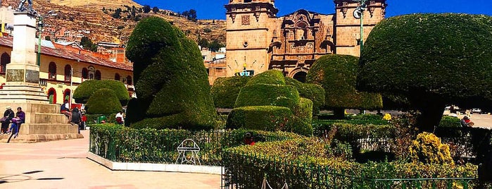 Plaza de Armas is one of Peru Tour.